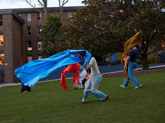 Lauren Brincat When do I breathe? 2024, collaborative community action–performance, Randwick NSW. Courtesy the artist. Photography by Zan Wimberley.