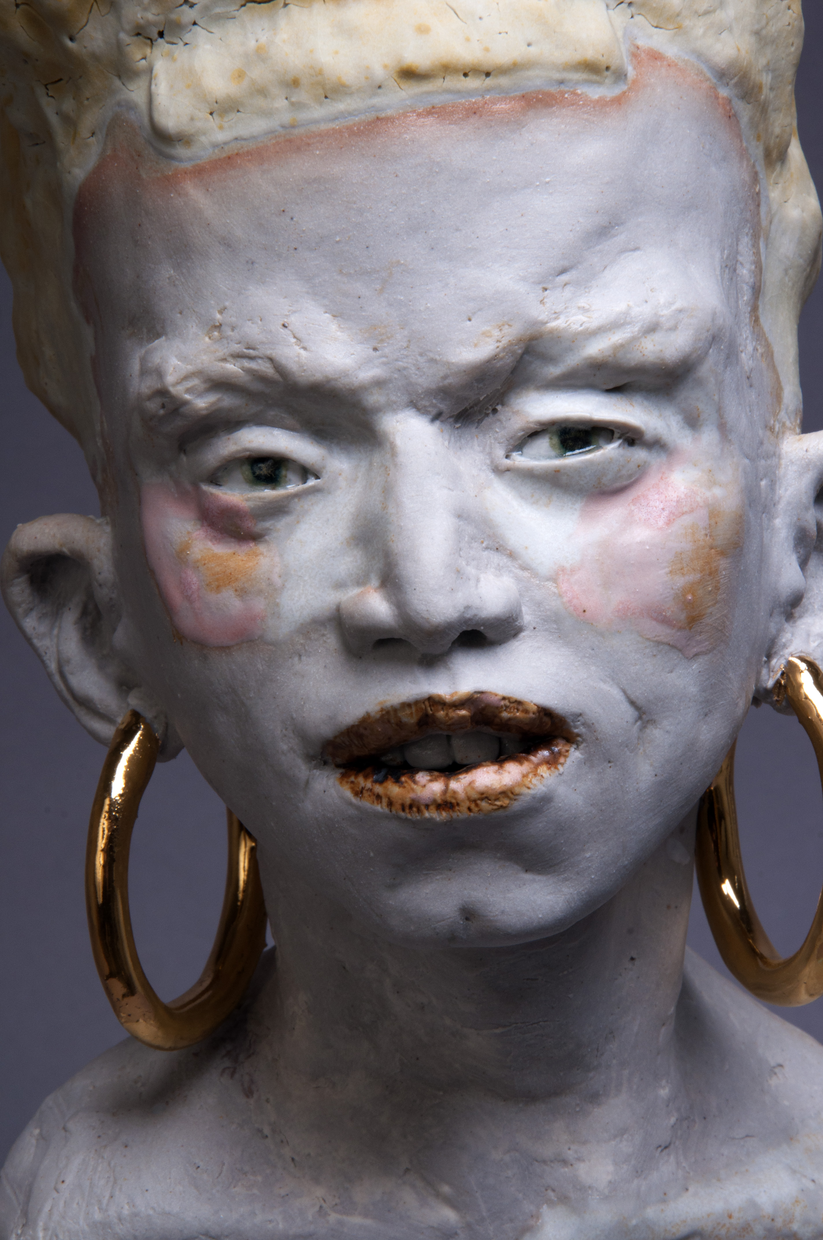 Ceramic sculpture woman