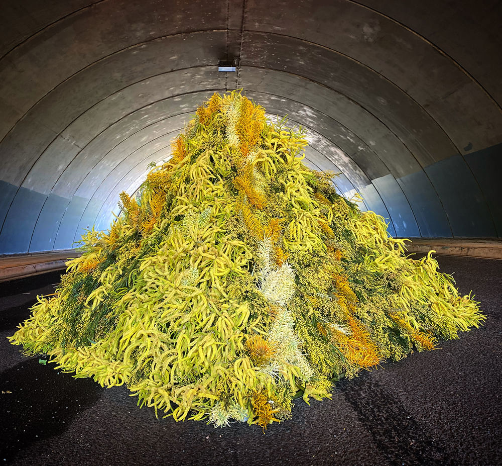 sculpture made native flowers
