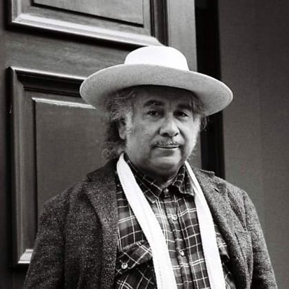 photo of Djon Mundine wearing a hat 